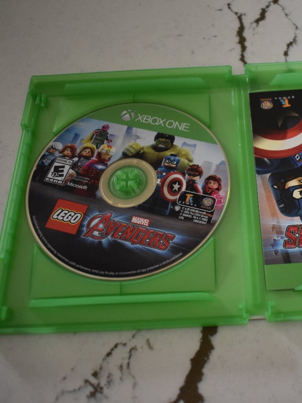 LEGO Marvel Avengers Xbox One Complete CIB Tested Microsoft Xbox One Game